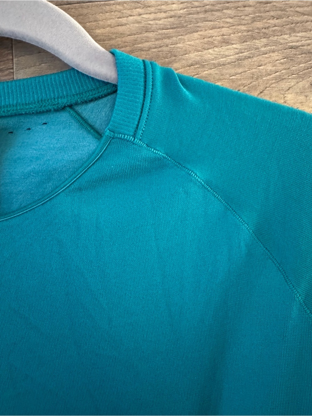 Gymshark Sweat Seamless Long Sleeve Crop Top - Picture 4 of 9